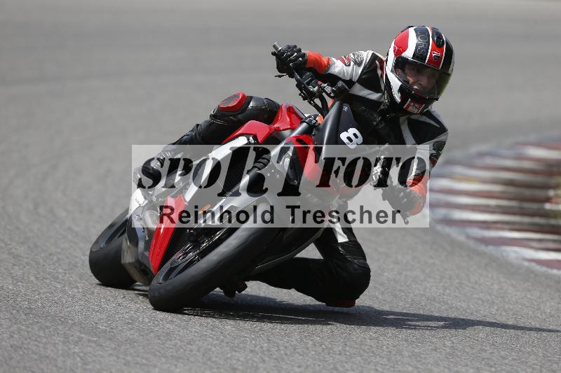 /27 12.06.2025 Ducati Schweiz Trackday Warmup  ADR/gelb-jeaune/8